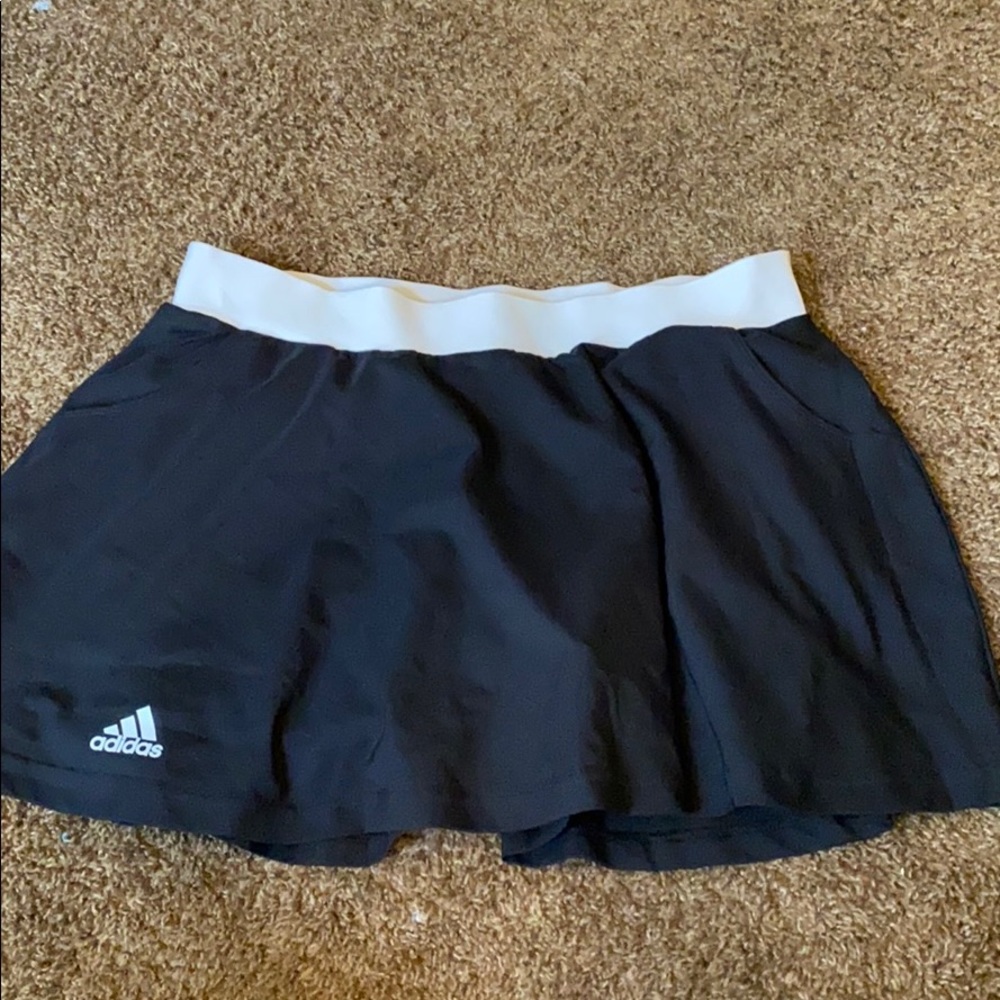 Adidas Athletic skort size L
